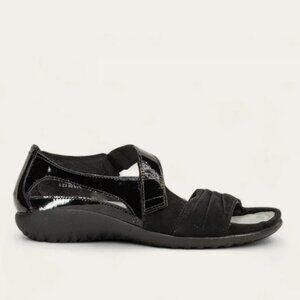 NEW! NAOT PAPAKI BLACK PATENT LEATHER BLACK VELVET NUBUCK SANDAL KORU sz 39